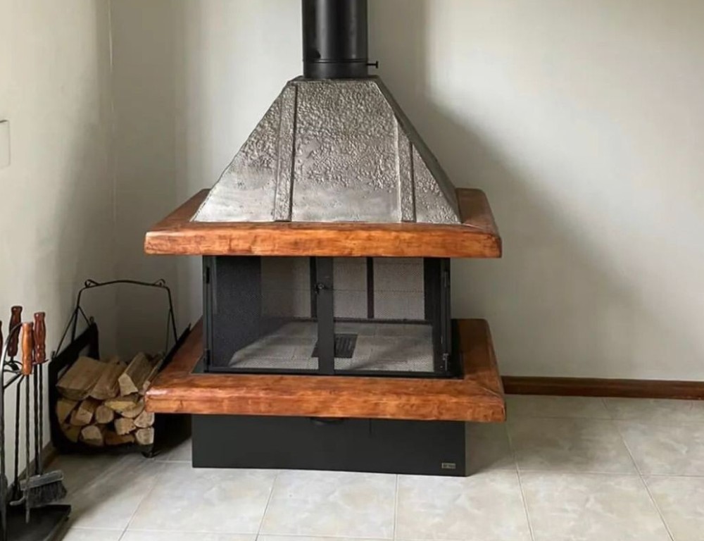 LAREIRA_LAUX-1